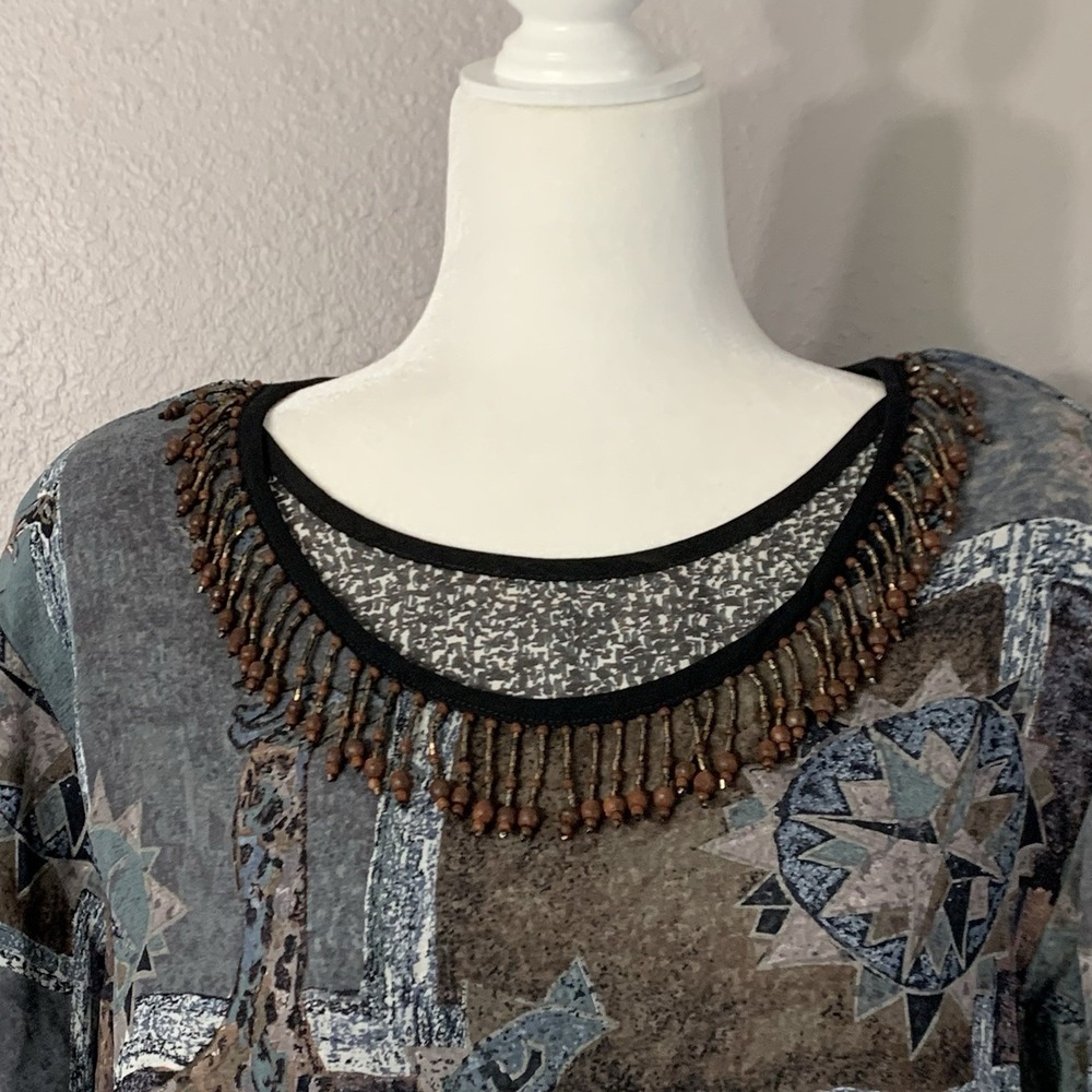 Vintage Platinum by Dorothy Schoelen Beaded Giraffe Print 100% Rayon Blouse Sz P - Picture 7 of 11